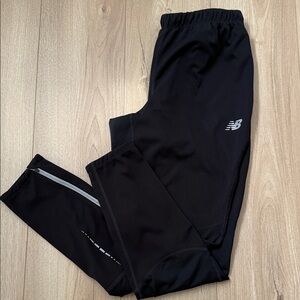 Mens New balance heat running pants size M